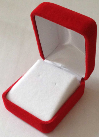 Luxurious Velvet Earring Box - Tribute Packaging Inc.